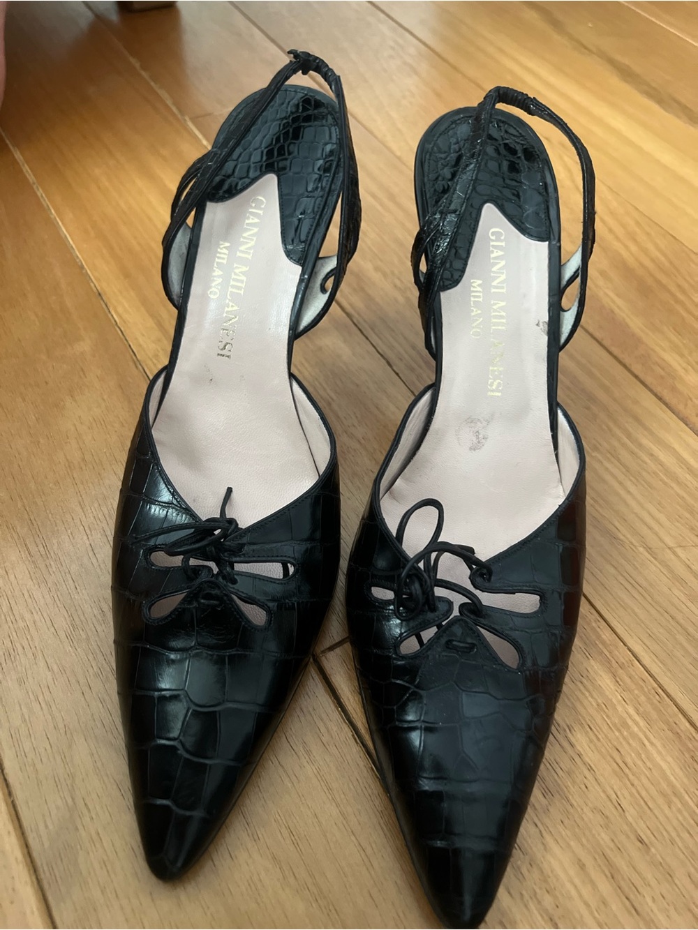 Vintage Black Croc-Embossed Pointed Slingback Kitten Heels